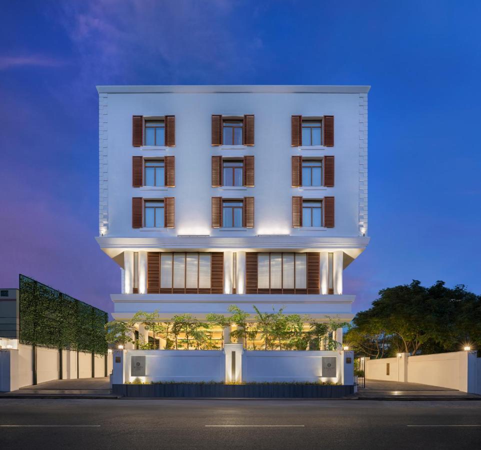 Отель The Residency Towers Puducherry Экстерьер фото